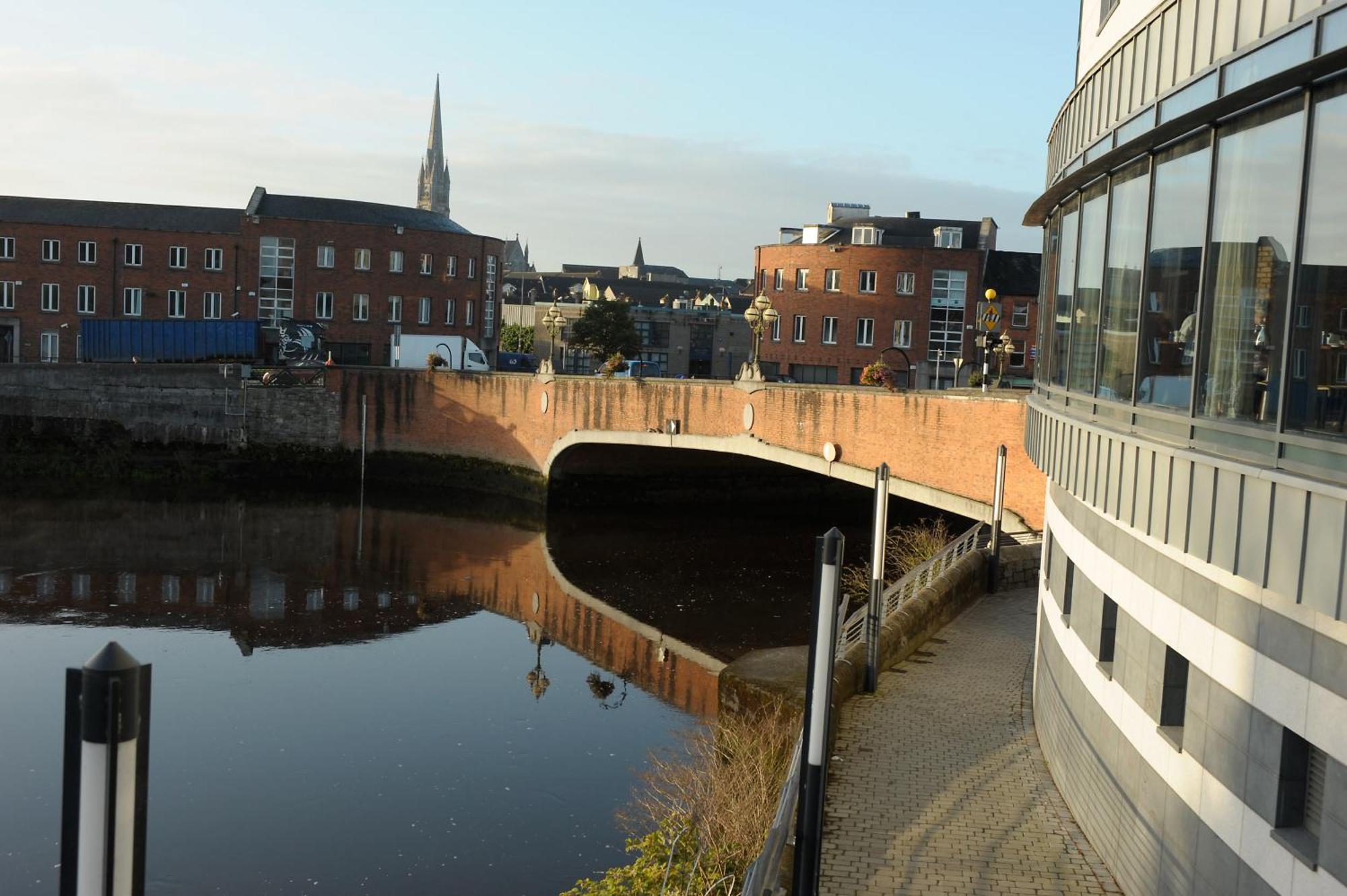 Absolute Hotel Limerick Junction Exterior foto