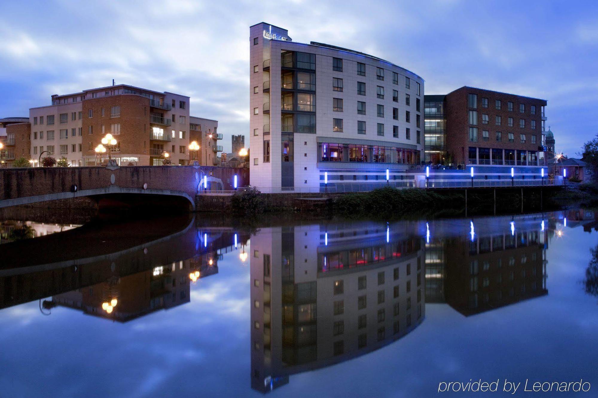 Absolute Hotel Limerick Junction Exterior foto